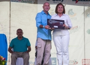 ISA Vice President Alan Atkins and Mayor Of Granada Julia Maen. Credit: ISA/Rommel Gonzales