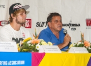 Casper Steinfath from Denmark and Team Manager of Ncaragua Ronaldo Urroz. Credit: ISA/Rommel Gonzales
